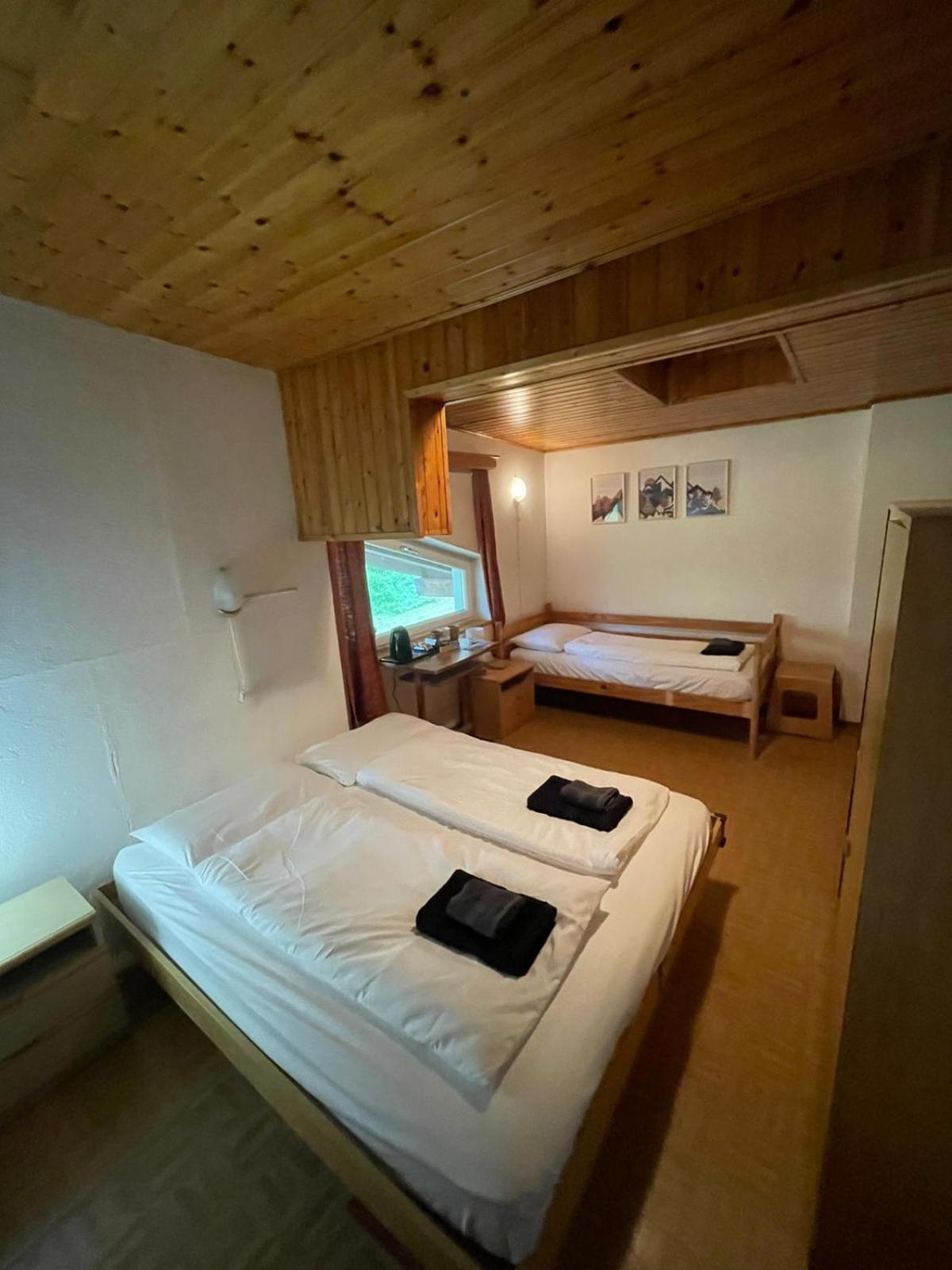Picchio Rosso - Stanza Privata Con Bagno In Val Di Fassa Hotel Pera Kültér fotó